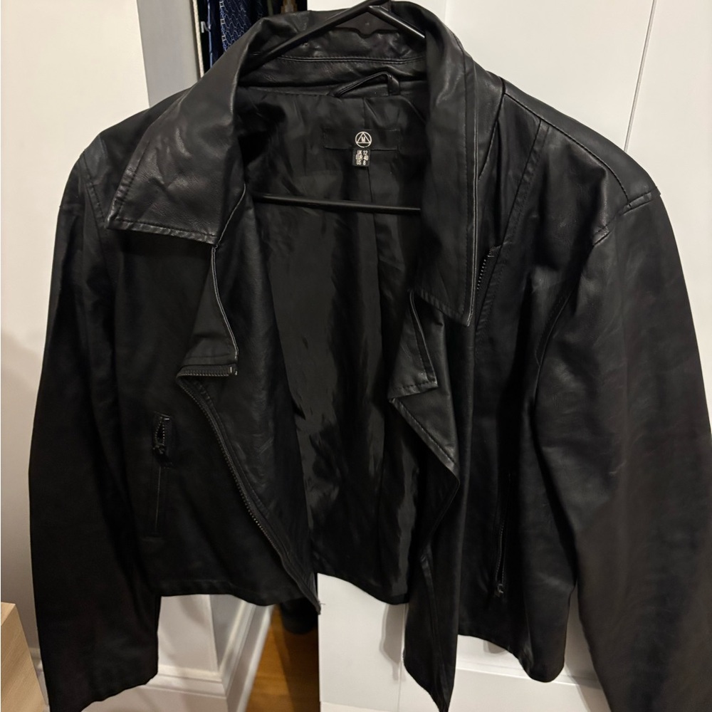 Leather jacket